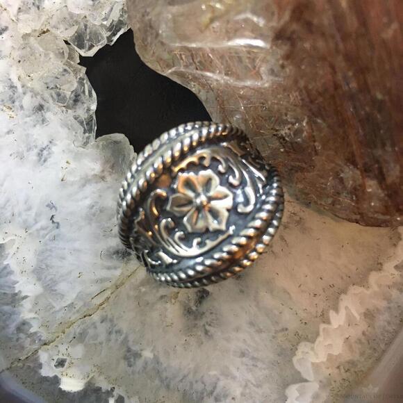 Carolyn Pollack Southwestern Style Sterling Silver Wide Decorated Ring For Women - Picture 1 of 10